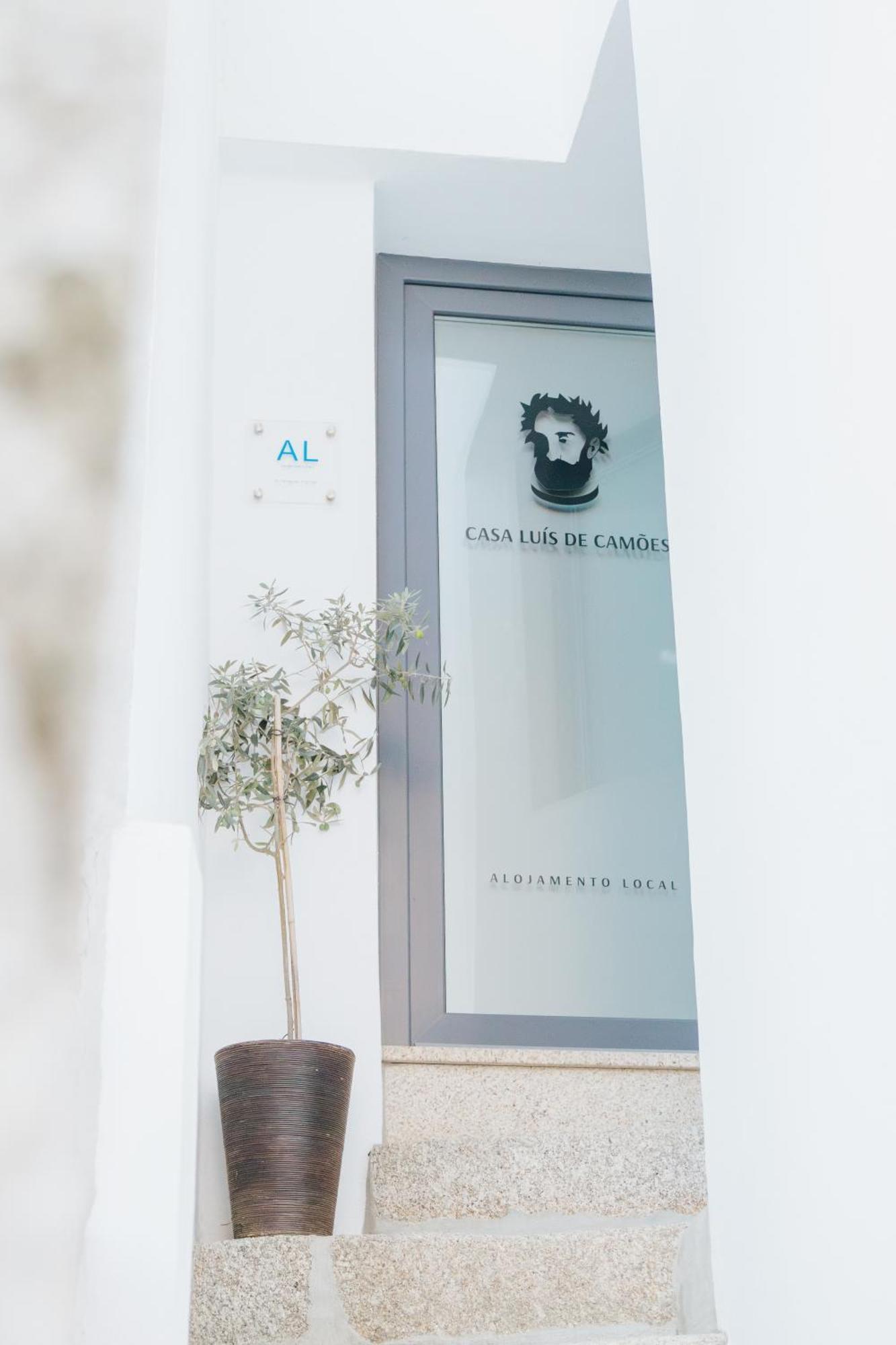 Casa Luis De Camoes - Boutique & Literary House Guest House Santar Bagian luar foto